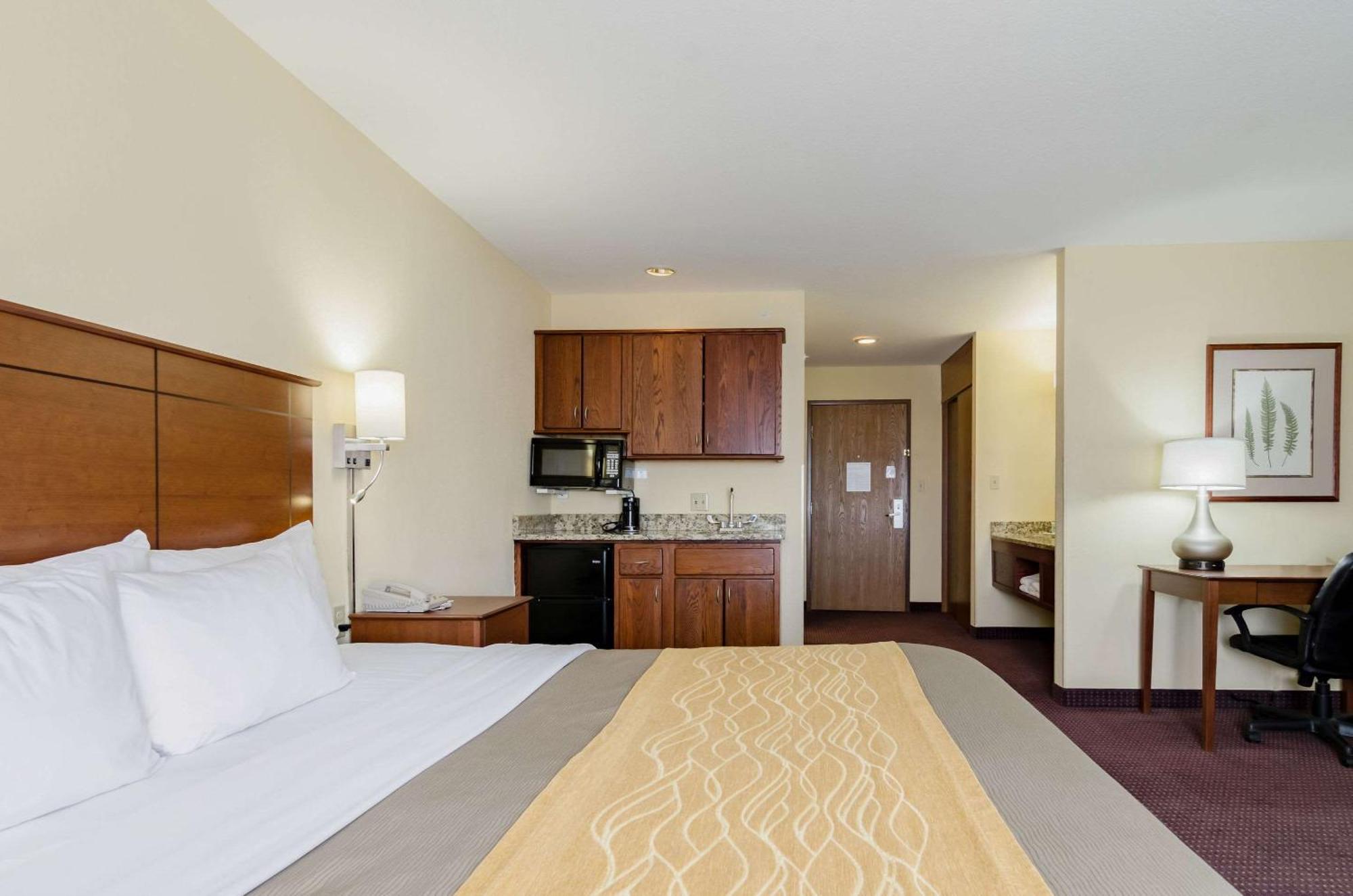 Comfort Inn Colby Extérieur photo