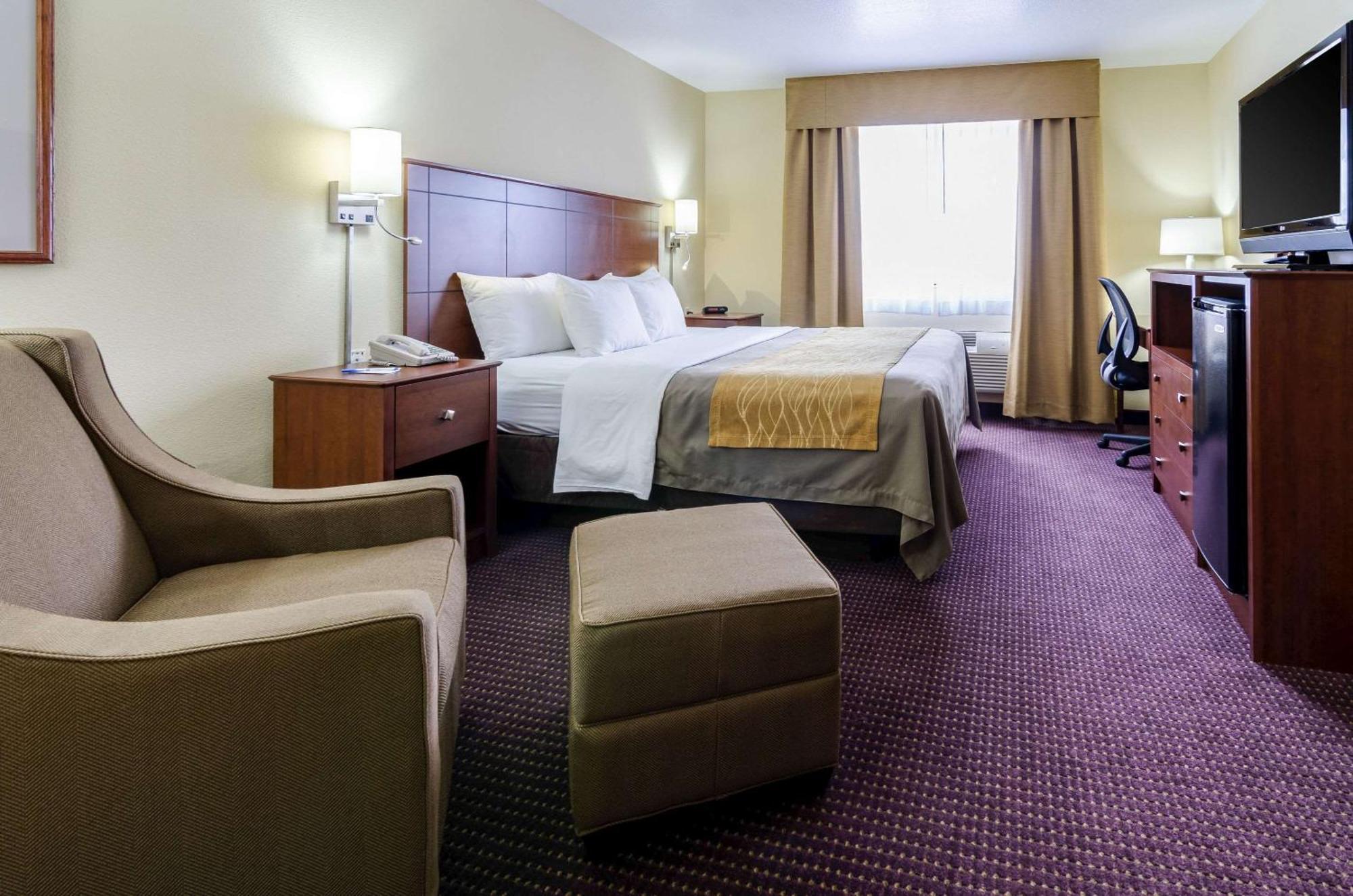 Comfort Inn Colby Extérieur photo
