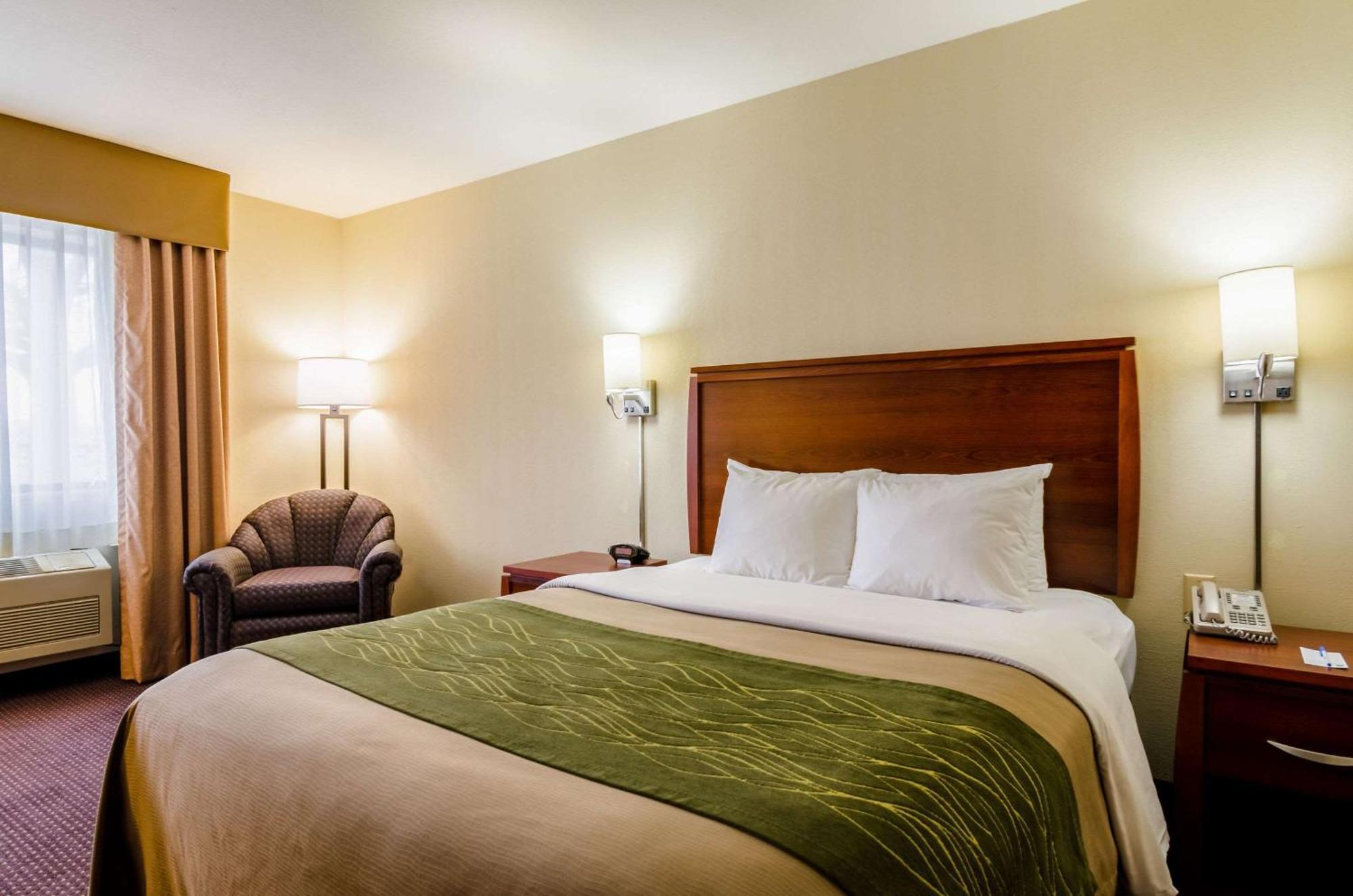 Comfort Inn Colby Extérieur photo