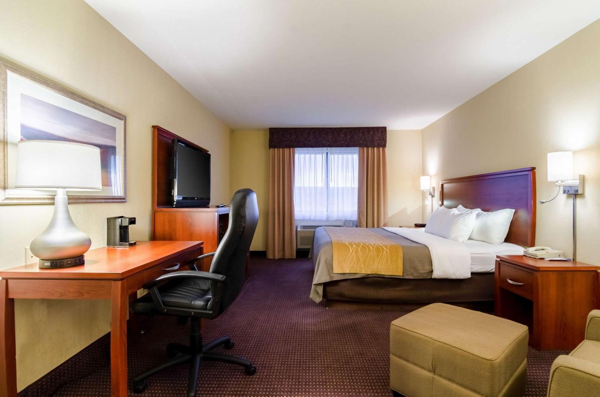 Comfort Inn Colby Extérieur photo