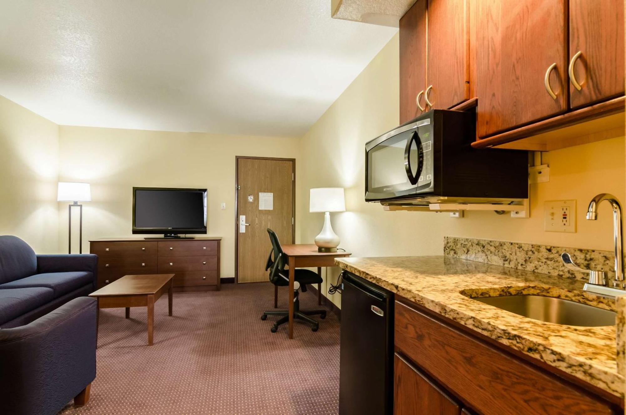 Comfort Inn Colby Extérieur photo