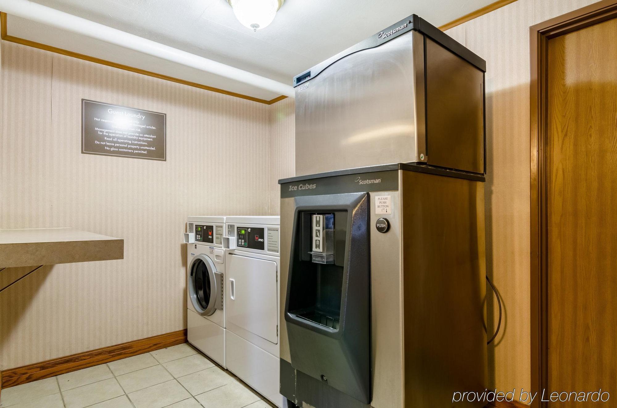 Comfort Inn Colby Extérieur photo